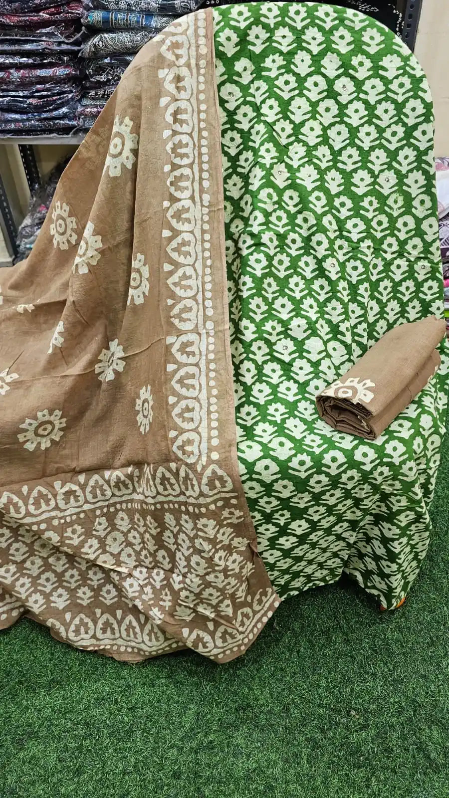 Handloom Cotton Batic Unstitched With Ghadwal Cotton Dupatta