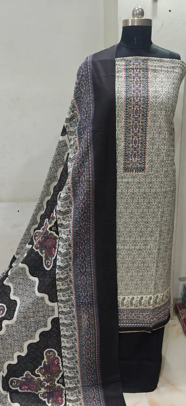 LAWN SOFT COTTON KARACHI PRINTS UNSTITCHED SUIT