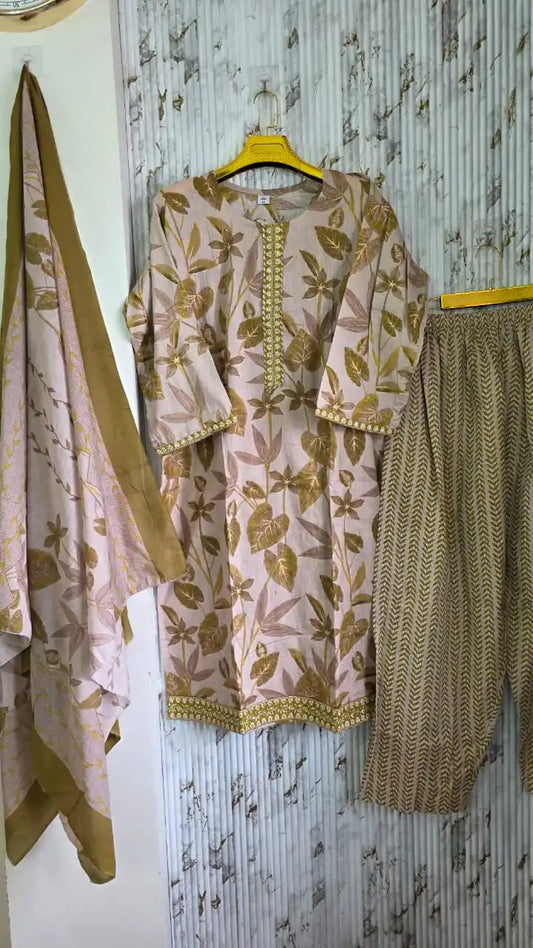 Classic Karachi Style Embroidered Pant Suit with Printed Dupatta by ASC
