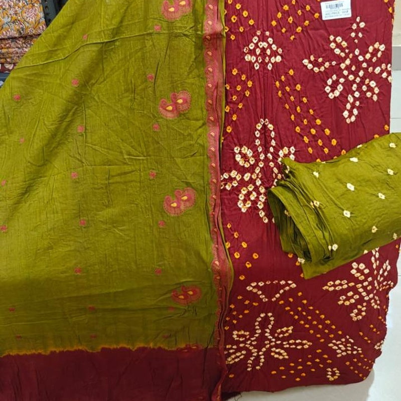 UNSTITCHED BANDHEJ & BATIC SUIT