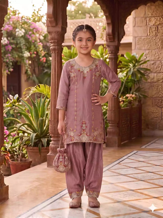 Kidswear Jimmy Choo Designer Collection ✨