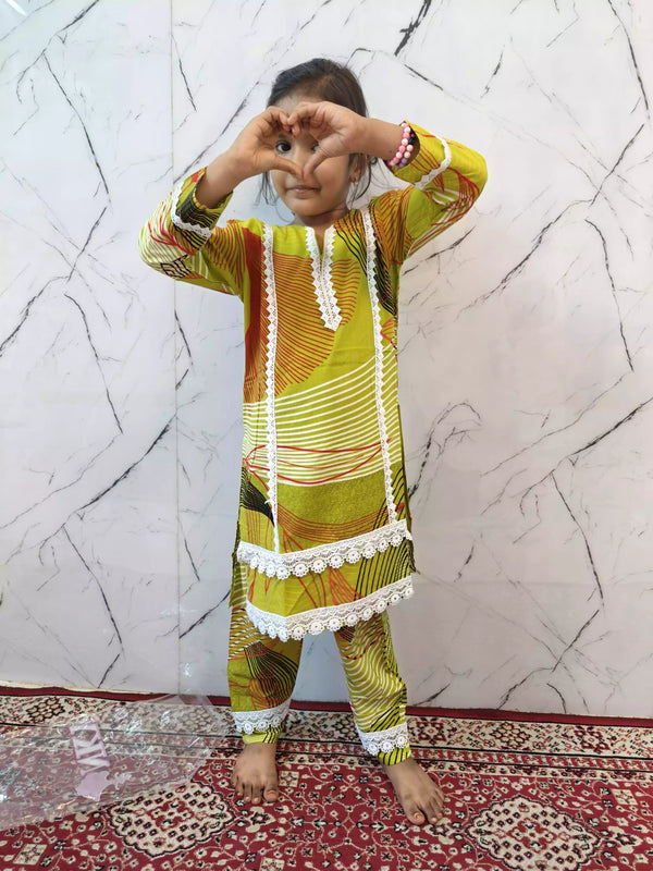 Girls Kids Karachi Lace Rayon Kurta Pant Straight Cut Cord-Sets