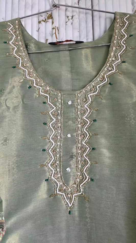 JIMMY CHOO READYMADE DESIGNER PAKISTANI STYLE EMBRIODERED SUIT