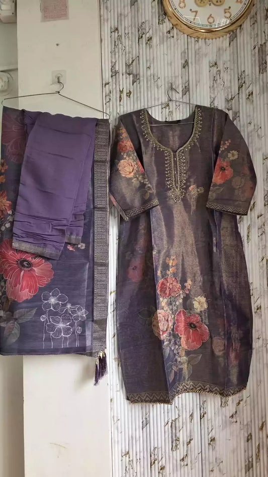 JIMMY CHOO READYMADE DESIGNER PAKISTANI STYLE EMBRIODERED SUIT