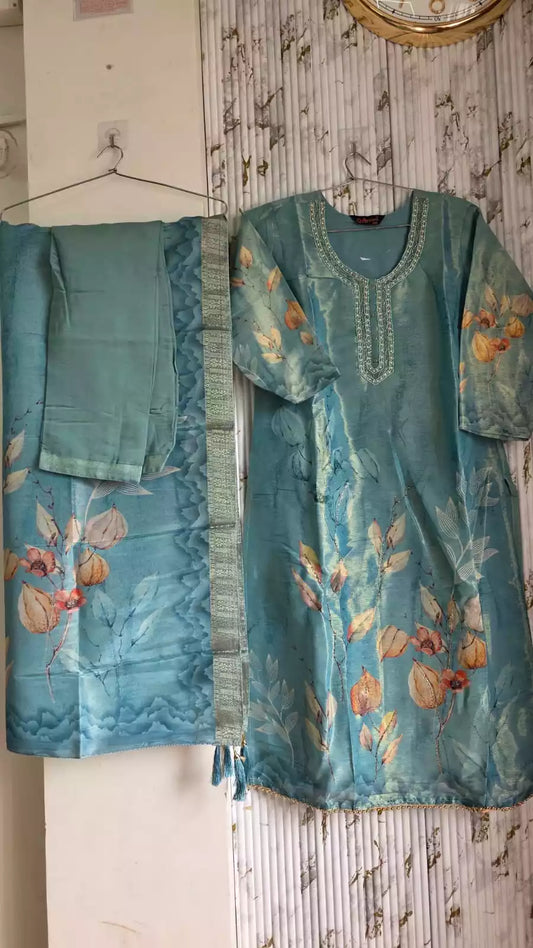 JIMMY CHOO READYMADE DESIGNER PAKISTANI STYLE EMBRIODERED SUIT