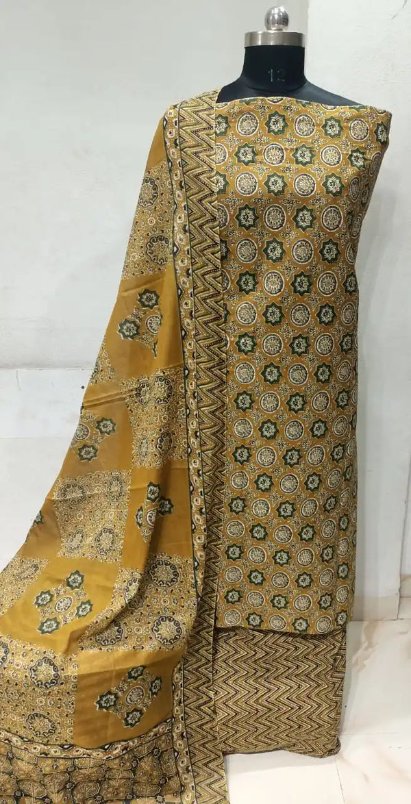 ORIGINAL KUTCHI HAND BLOCK PRINT SUIT
