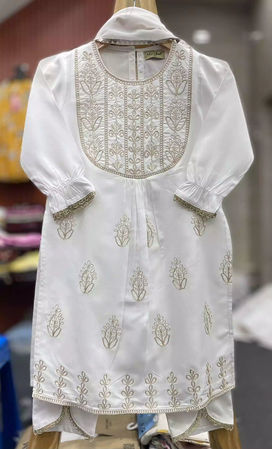 Girls Rayon embroidered cord sets with heavy embroidered kurta rayon korean pants