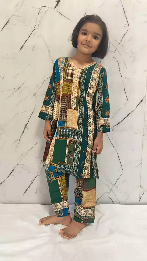 Girls Kids Karachi Lace Rayon Kurta Pant Straight Cut Cord-Sets