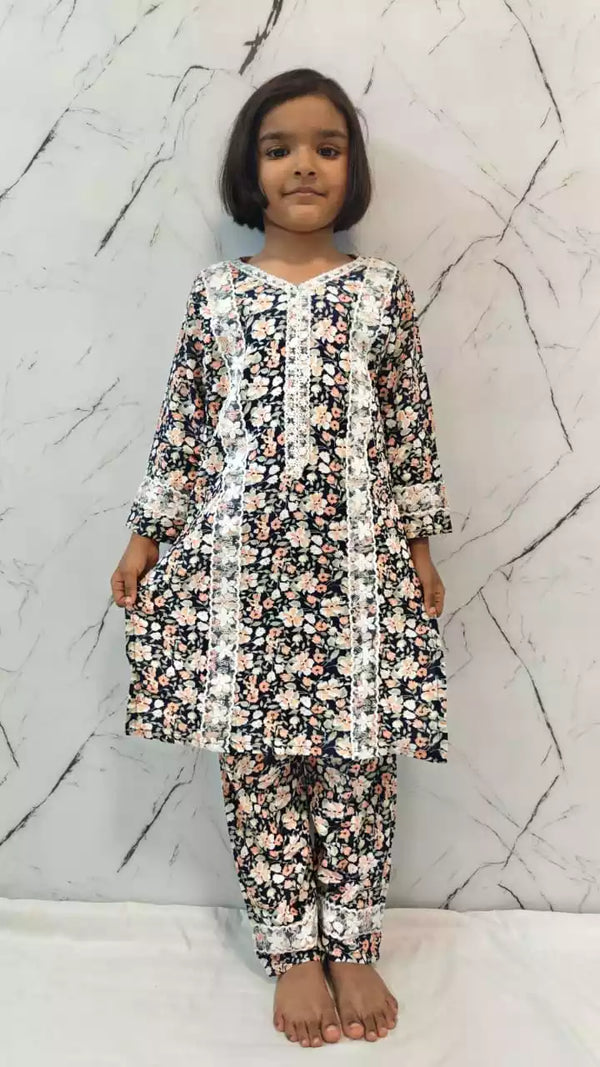 Girls Kids Karachi Lace Rayon Kurta Pant Straight Cut Cord-Sets