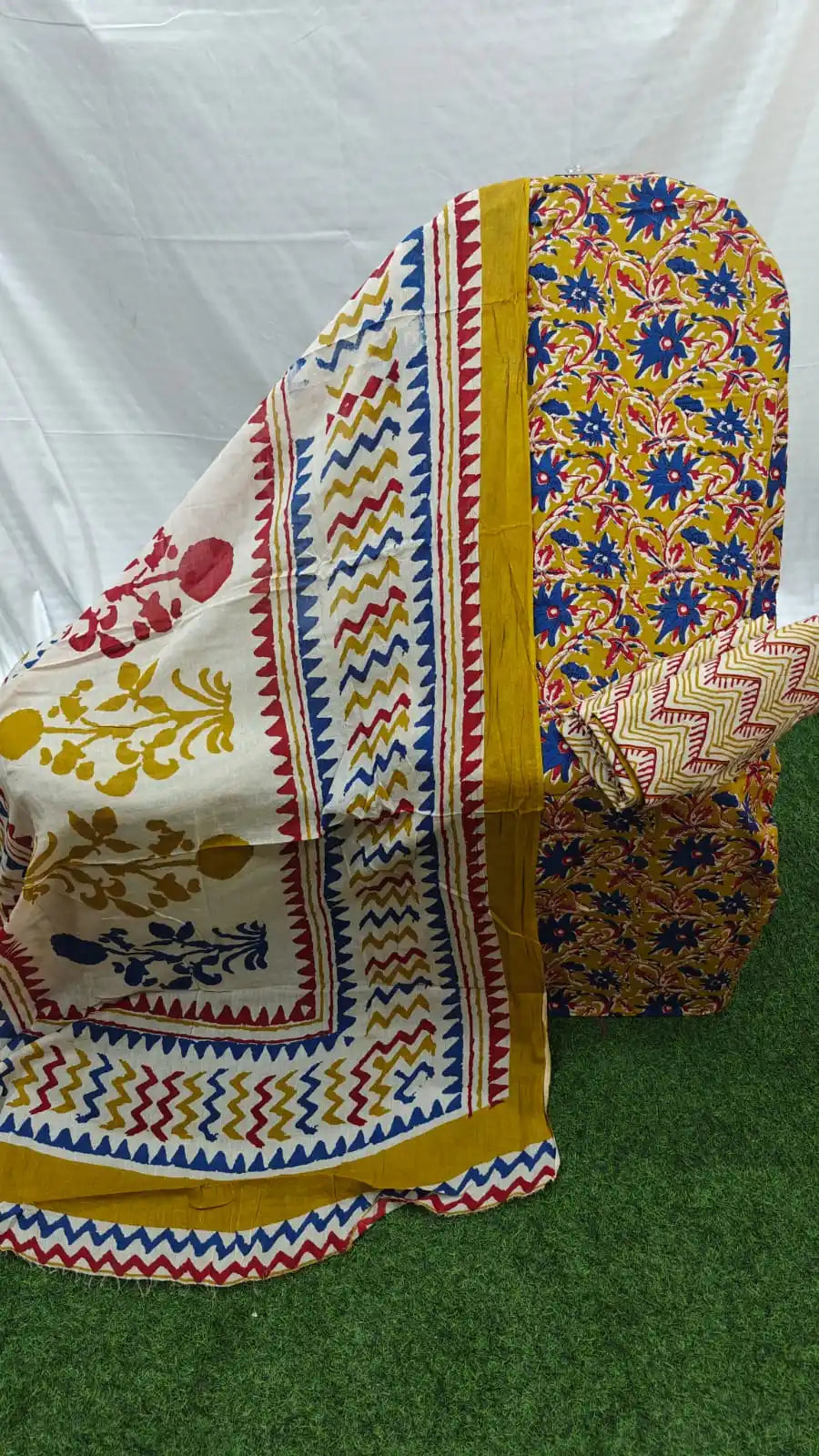 PRINT UNSTITCHED MAMA PRINTS SUIT