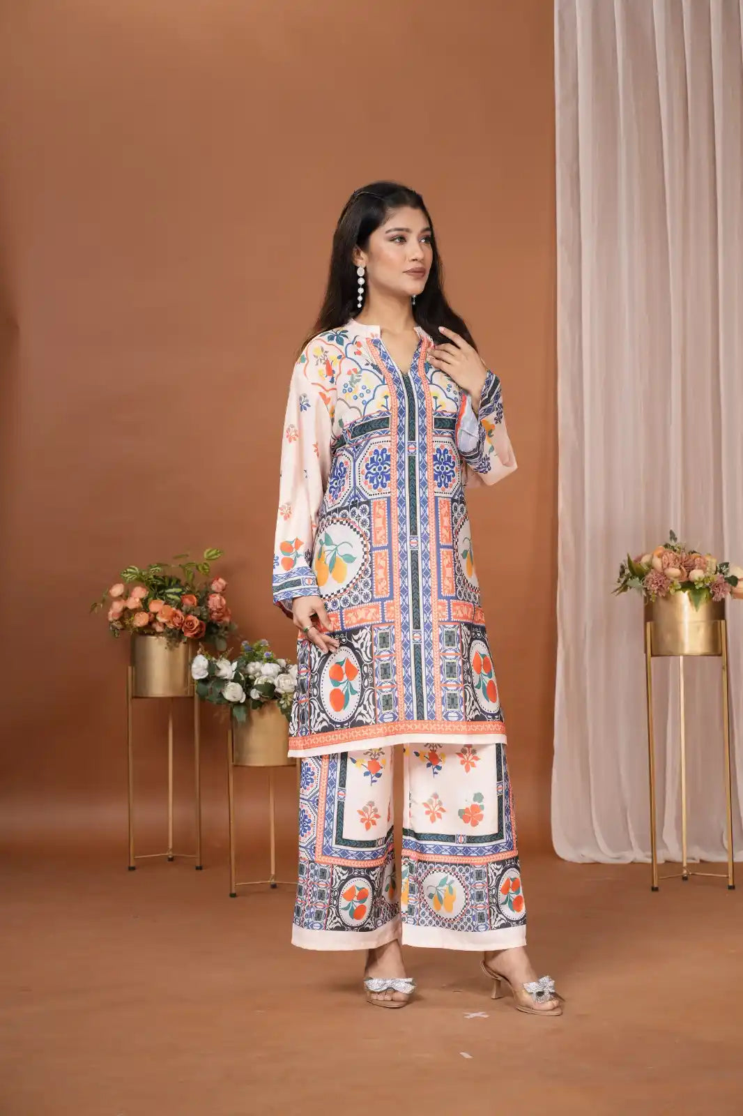 Women's Pakistani Print Crepe Straight Kurta Plazzo Set - ASC Fashion Store