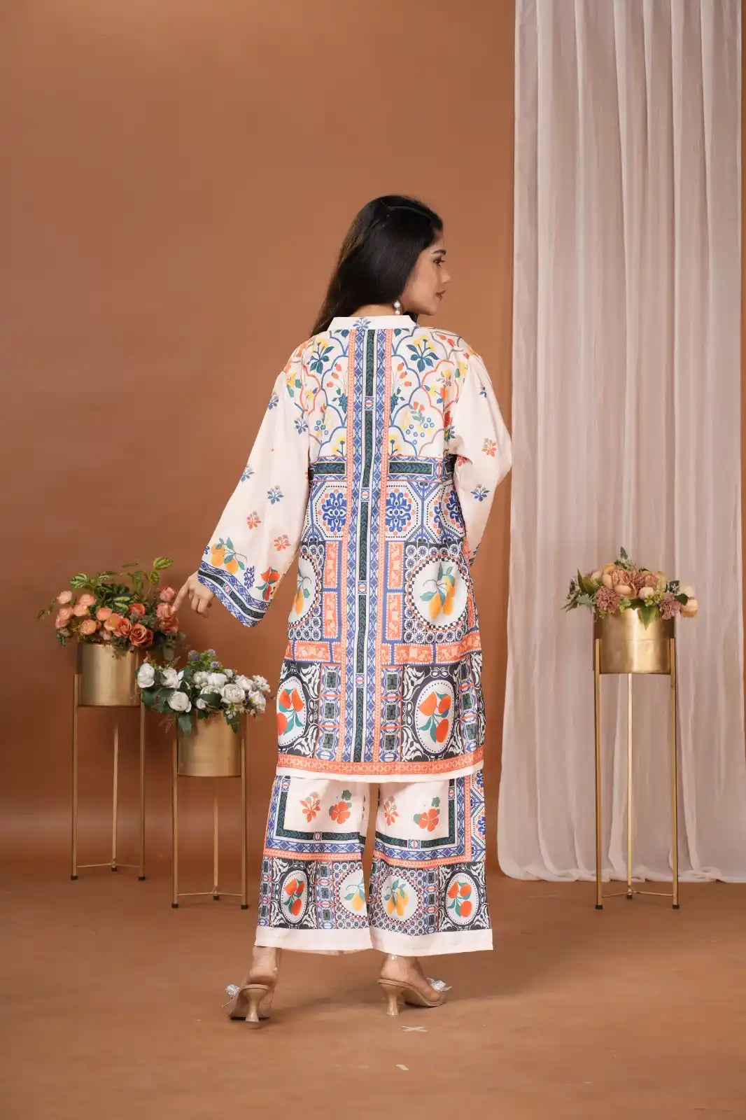Women's Pakistani Print Crepe Straight Kurta Plazzo Set Back View - ASC Fashion Store
