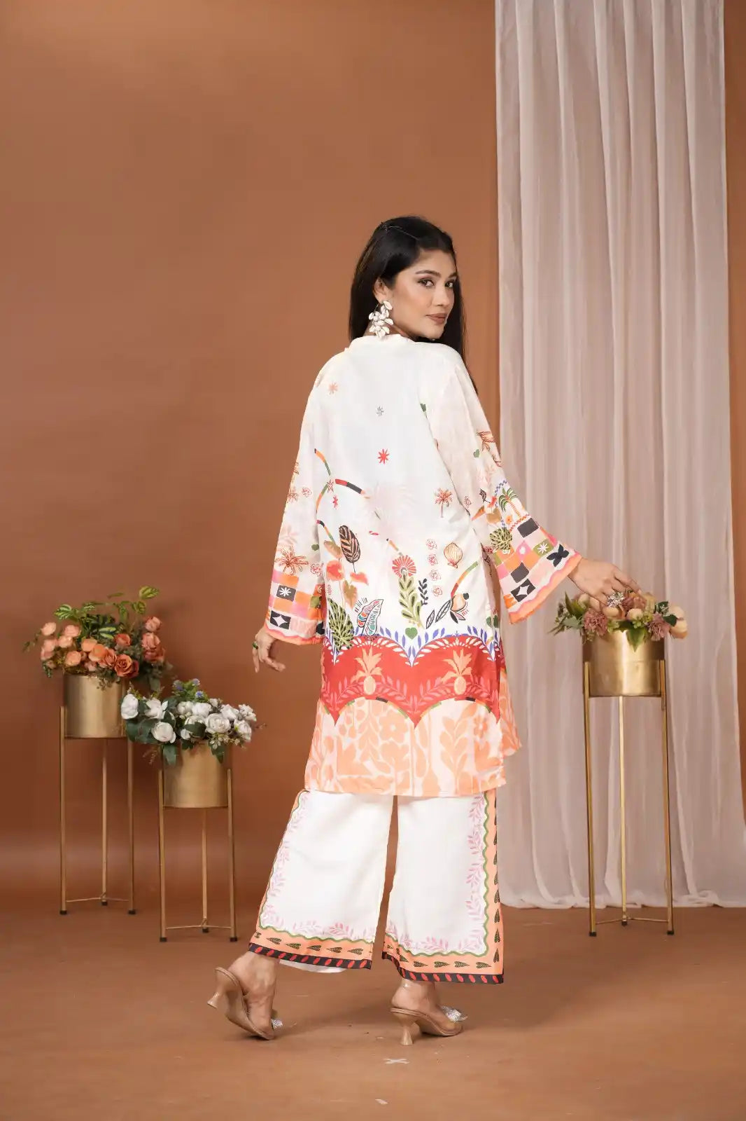 Women's Pakistani Print Crepe Straight Kurta Plazzo Set Back View - ASC Fashion Store