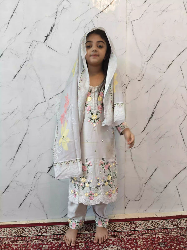 Kids Rayon Soft Fabric Karachi Embroidered Kurta Pant With Dupatta