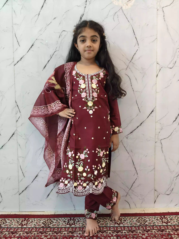 Kids Rayon Soft Fabric Karachi Embroidered Kurta Pant With Dupatta