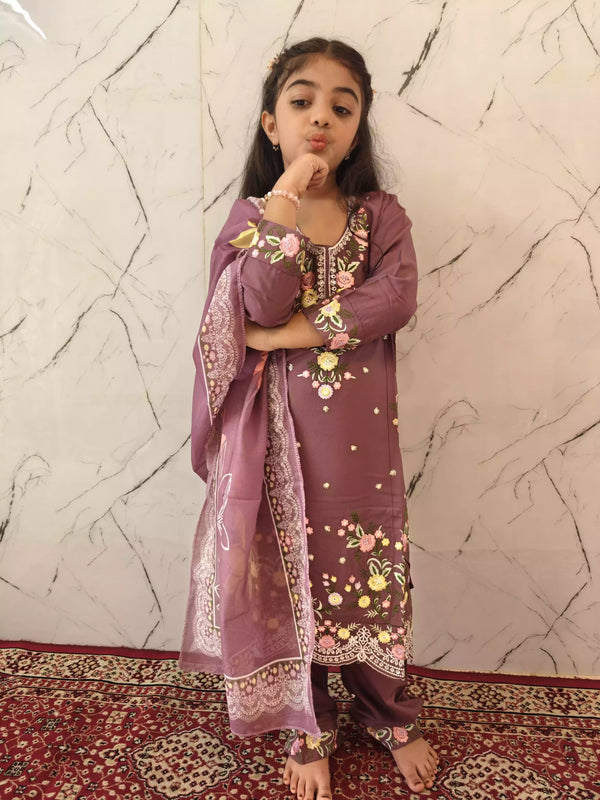 Kids Rayon Soft Fabric Karachi Embroidered Kurta Pant With Dupatta