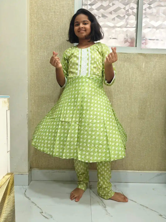 Girls A-line pattern, Neck Crochet Lace & Cotton Pant