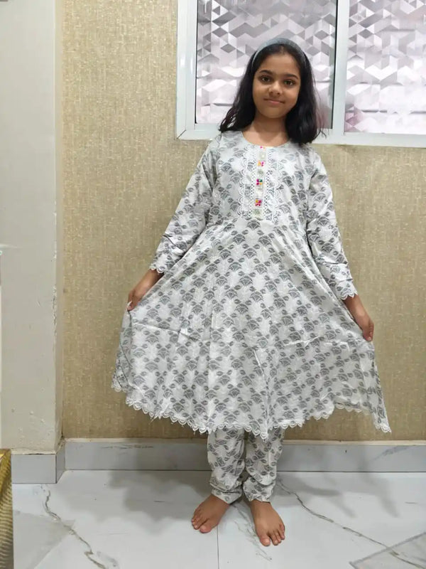 Girls A-line pattern, Neck Crochet Lace & Cotton Pant
