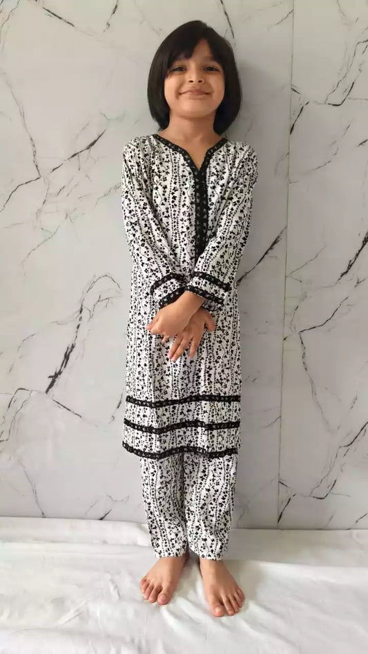 Girls Kids Karachi Lace Rayon Kurta Pant Straight Cut Cord-Sets