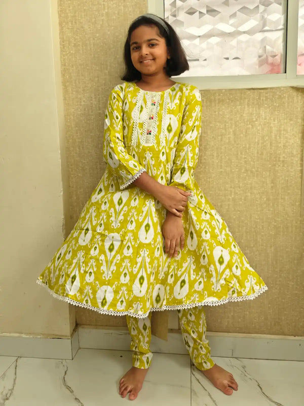 Girls A-line pattern, Neck Crochet Lace & Cotton Pant