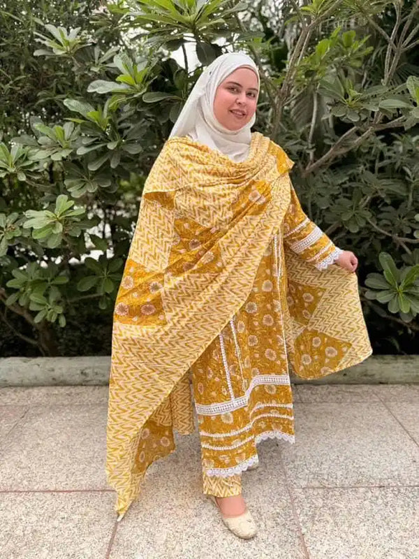 Karachi Pattern Cotton Premium Readymade Suit, Cotton Pant, Mal Dupatta