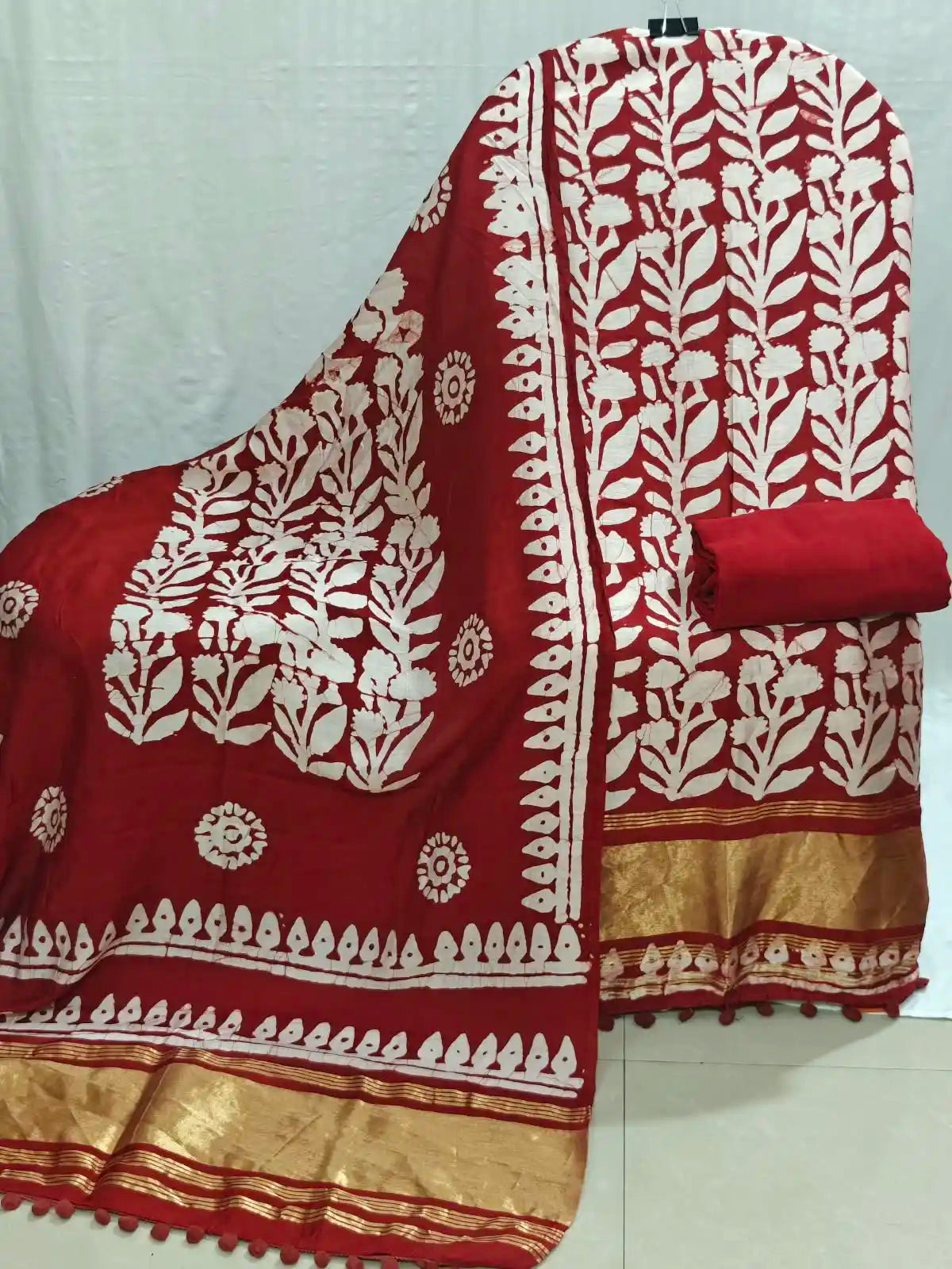 Designer Red Modal Gajji Batic suit