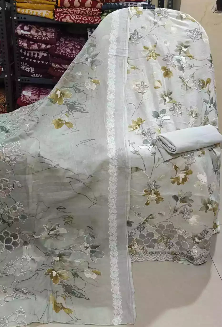 Non Catalogue Pakistani Cotton Unstitched Suit By ASC
