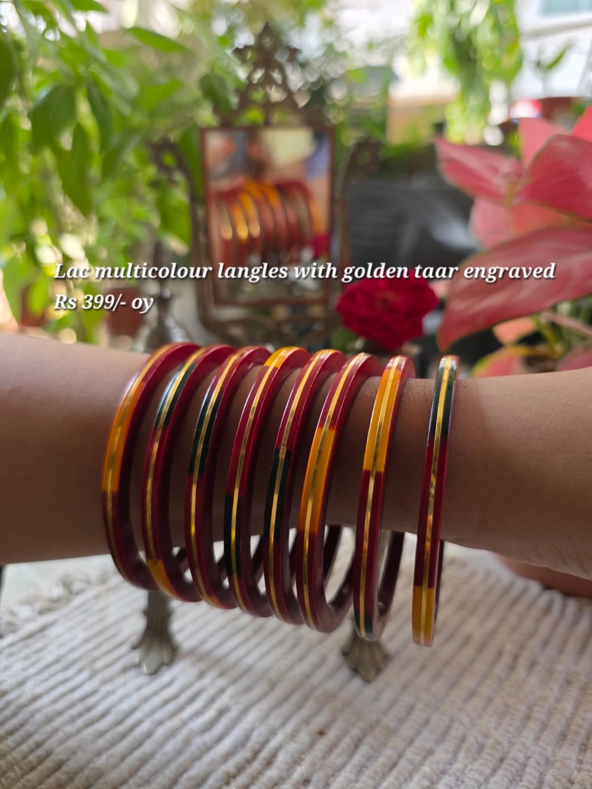 Lac multicolour bangles with golden taar