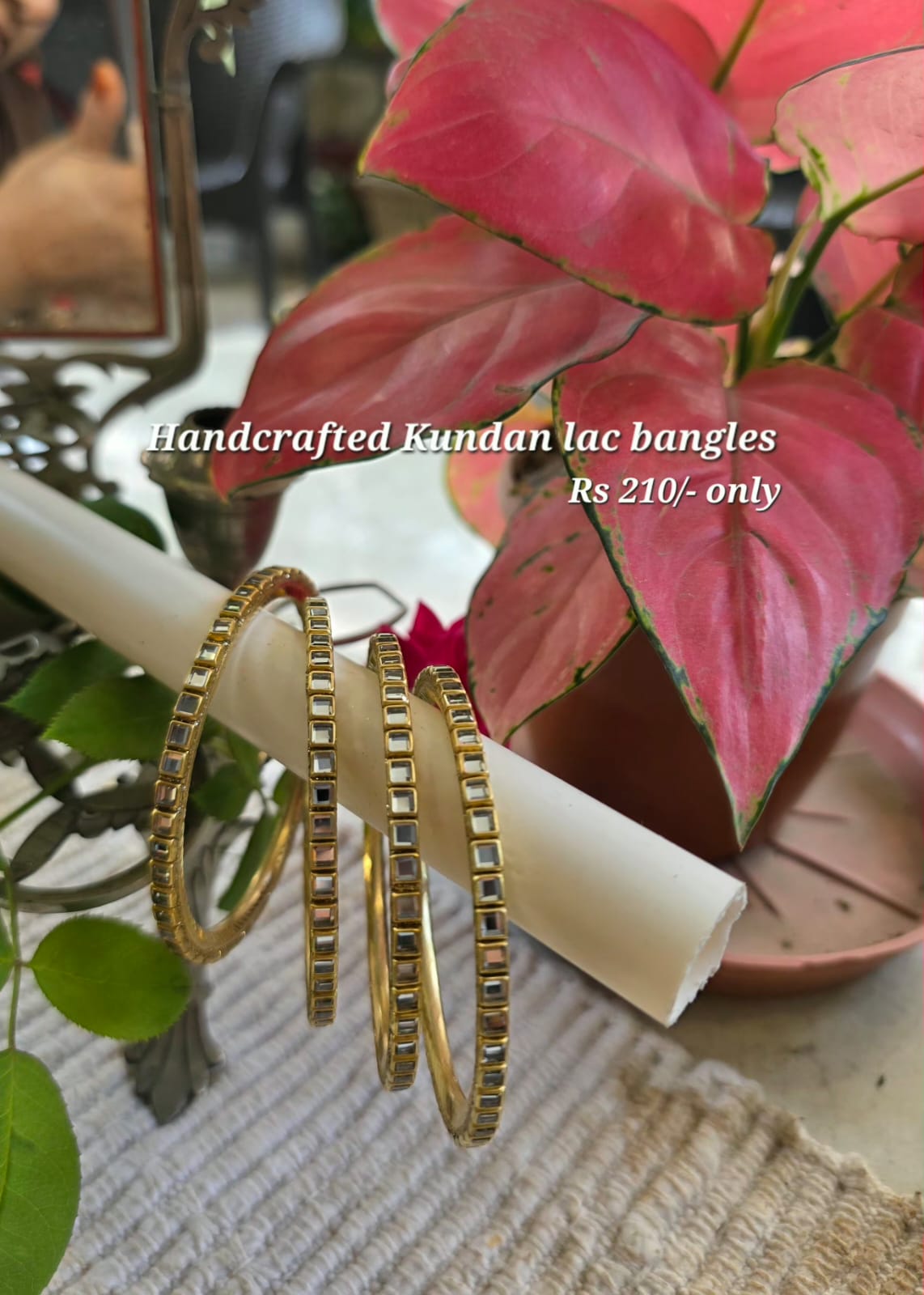 Handcrafted Kundan lac bangles